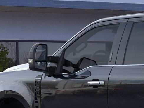 New 2026 Ford F250 Platinum w/ FX4 Off-Road Package AWD/4WD image 42