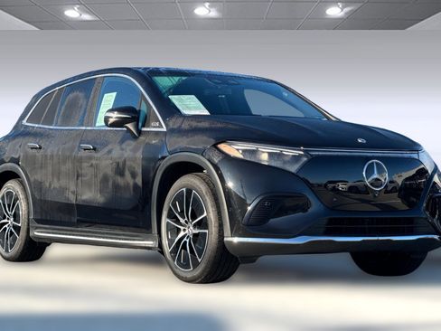 Certified 2023 Mercedes-Benz EQS 450+ SUV image 6