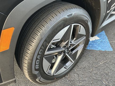 Certified 2025 Hyundai Tucson SEL image 11