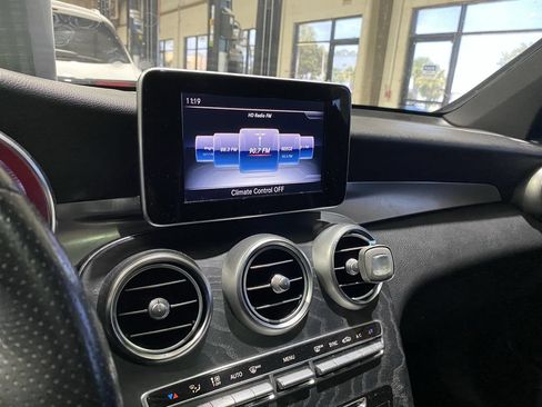 Certified 2018 Mercedes-Benz GLC 300 image 7