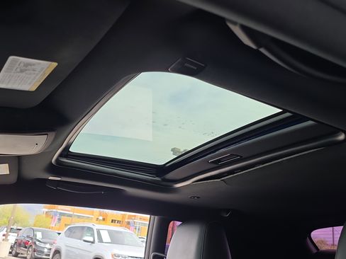 Used 2020 Dodge Challenger R/T Scat Pack image 17