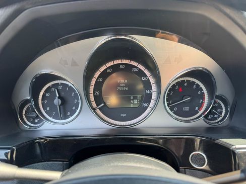 Used 2011 Mercedes-Benz E 350 Sedan image 16