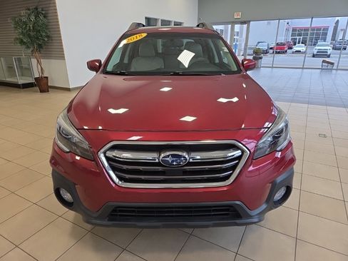 Used 2018 Subaru Outback 2.5i Premium image 5