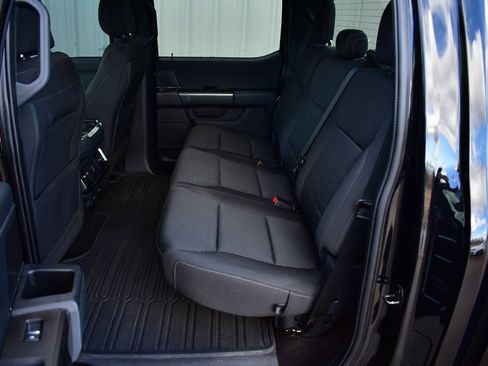 Used 2021 Ford F150 XLT w/ Equipment Group 302A High image 25