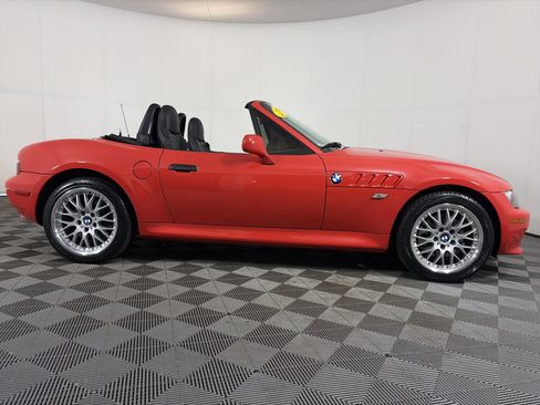 Used 2001 BMW Z3 3.0i RWD image 4