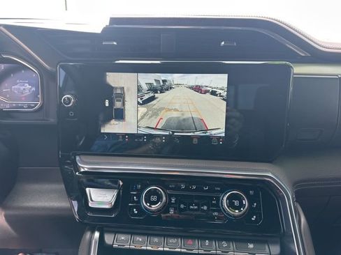 Used 2024 GMC Sierra 1500 Denali w/ Denali Reserve Package AWD/4WD image 21