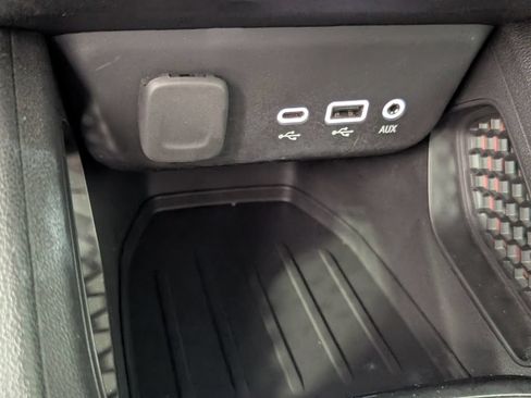 Used 2021 Chevrolet TrailBlazer RS w/ Driver Confidence Package FWD image 23