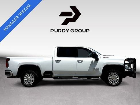 Used 2024 Chevrolet Silverado 2500 LTZ w/ LTZ Plus Package AWD/4WD image 9