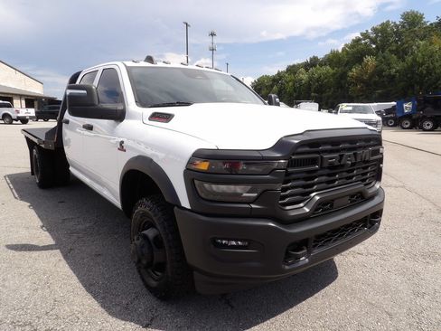 Used 2025 RAM 3500 Tradesman AWD/4WD image 11