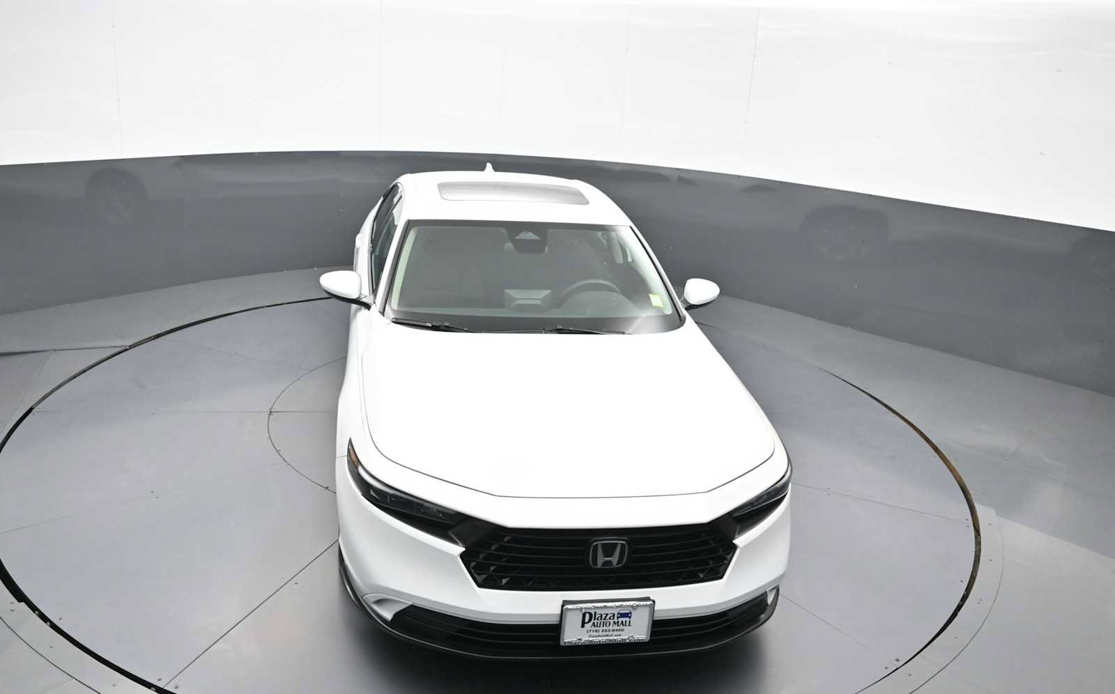 Certified 2024 Honda Accord EX image 34