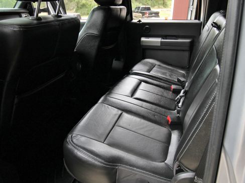 Used 2013 Ford F350 Lariat w/ Lariat Ultimate Pkg AWD/4WD image 46
