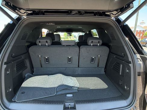 New 2026 Chevrolet Traverse LT FWD image 10