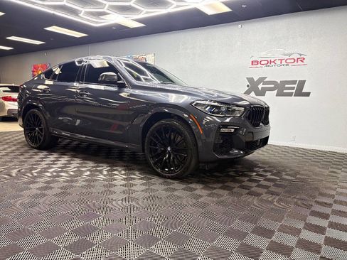 Used 2020 BMW X6 M50i image 1