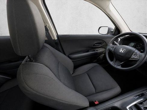 Used 2021 Honda HR-V EX image 16