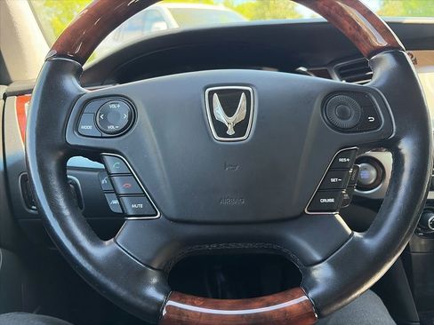 Used 2016 Hyundai Equus Ultimate image 14