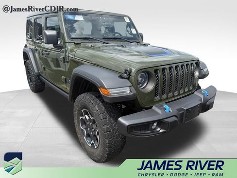 Used 2023 Jeep Wrangler Unlimited Rubicon 4xe w/ Cold Weather Group AWD/4WD image 3