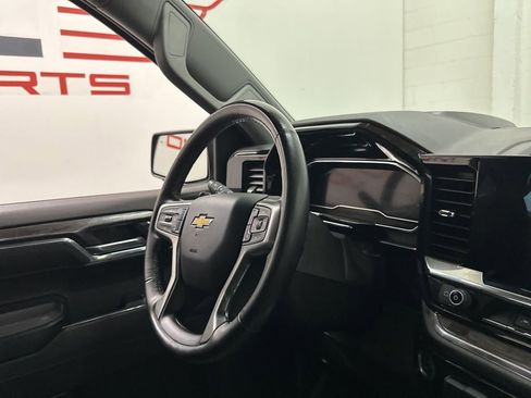 Used 2024 Chevrolet Silverado 1500 LTZ w/ Technology Package image 59