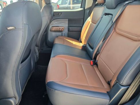 Used 2023 Ford Maverick Lariat FWD image 15