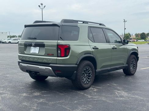 Certified 2026 Honda Passport TrailSport image 4