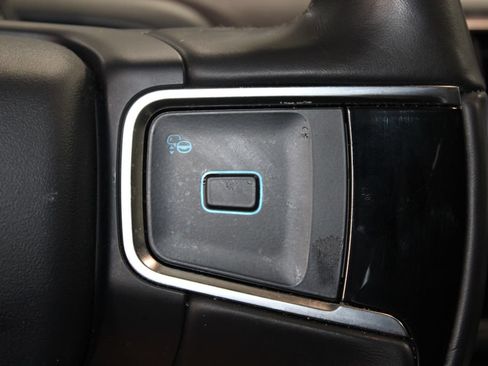 Used 2025 Ford Expedition Platinum w/ Platinum Ultimate Package AWD/4WD image 41