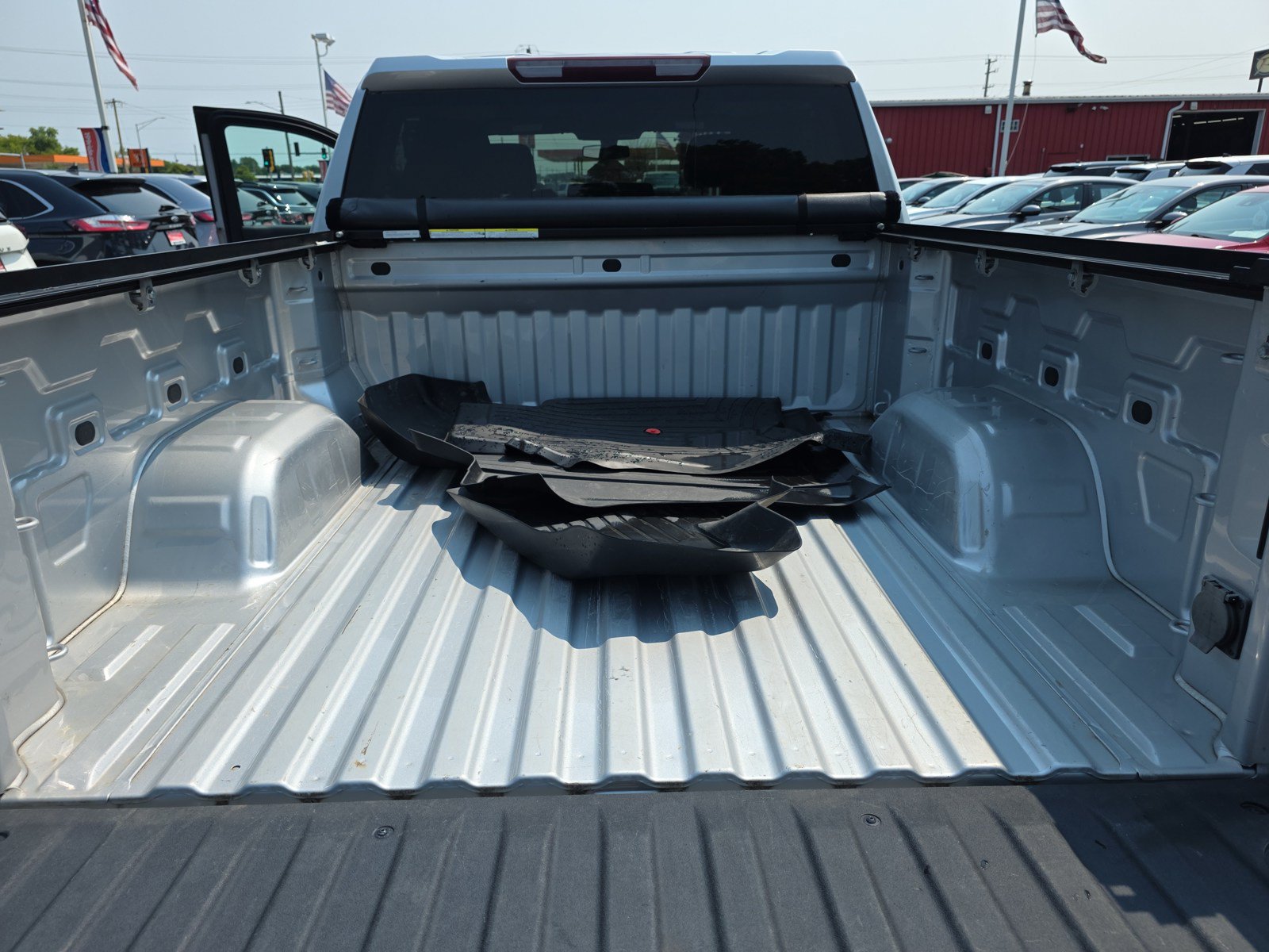 Used 2021 Chevrolet Silverado 1500 Custom w/ LPO, Dark Essentials Package AWD/4WD image 8
