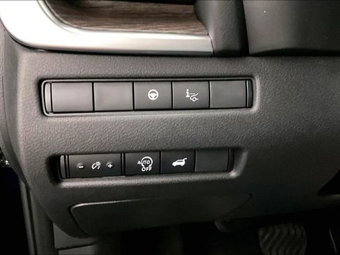 New 2025 Nissan Rogue Platinum w/ Platinum Premium Package image 29