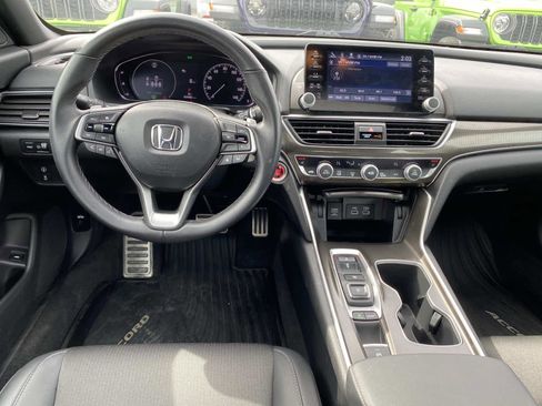 Used 2022 Honda Accord Sport image 10
