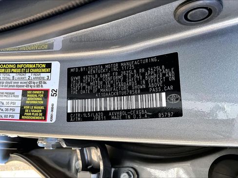 Used 2026 Toyota Camry XLE FWD image 36
