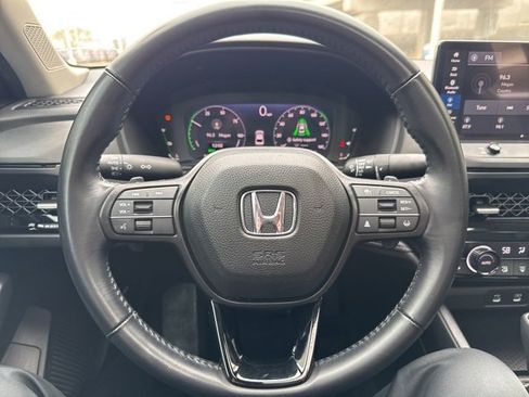 Used 2024 Honda Accord EX-L image 11