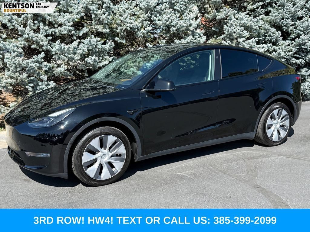 Used 2023 Tesla Model Y Long Range AWD/4WD image 1