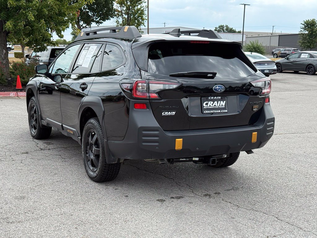 Used 2025 Subaru Outback Wilderness AWD/4WD image 5