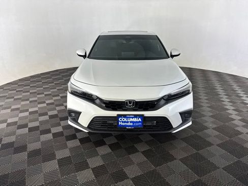 Used 2024 Honda Civic Sport Touring image 2