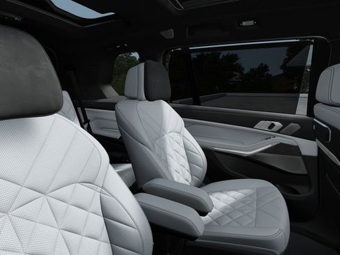 New 2027 BMW X7 xDrive40i AWD/4WD image 12