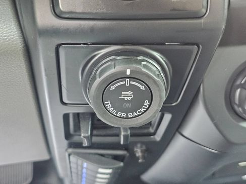 Used 2018 Ford F150 XL w/ Equipment Group 101A Mid AWD/4WD image 24
