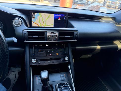 Used 2018 Lexus IS 350 F Sport w/ F Sport Package image 27