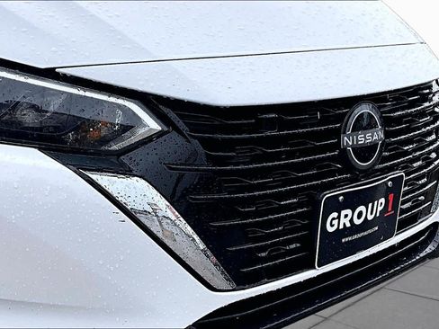 Certified 2024 Nissan Sentra SV FWD image 29