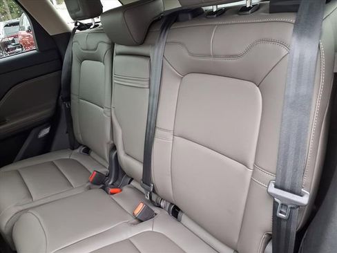 New 2026 Lincoln Corsair Premiere FWD image 11