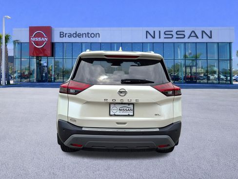 Used 2021 Nissan Rogue SL FWD image 6