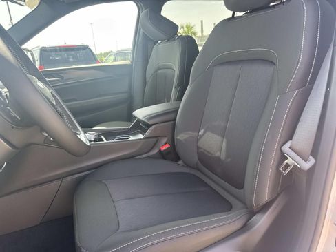 New 2026 Jeep Grand Cherokee L Laredo AWD/4WD image 16