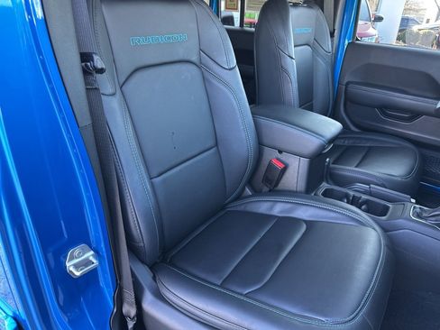 Used 2024 Jeep Wrangler Unlimited Rubicon 4xe image 56