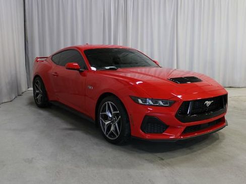 Used 2024 Ford Mustang GT Premium w/ GT Performance Package RWD image 27