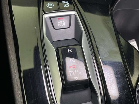 Used 2025 Audi A5 2.0T Premium w/ Convenience Package AWD/4WD image 33