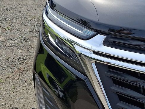 Used 2023 Chevrolet Equinox LT FWD image 35