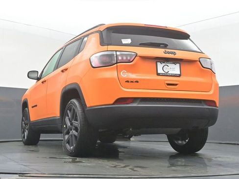 New 2026 Jeep Compass Latitude w/ Sun and Sound Group AWD/4WD image 49