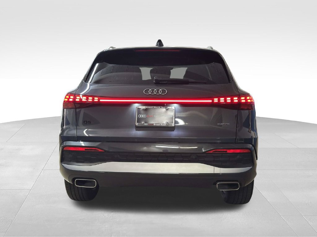 Used 2025 Audi Q5 Premium w/ Convenience Package AWD/4WD image 35