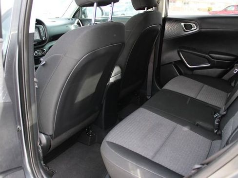 Used 2021 Kia Soul S FWD image 21