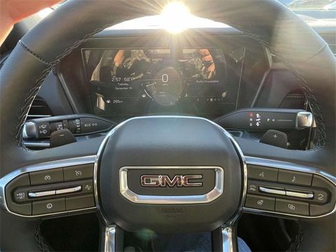 New 2026 GMC Terrain Elevation w/ Elevation Premium Package image 18