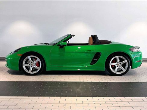 Used 2023 Porsche 718 Boxster S w/ Sport Chrono Package image 2