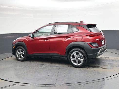 Used 2023 Hyundai Kona SEL image 7