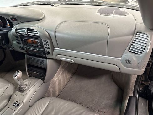 Used 2004 Porsche 911 Carrera image 45